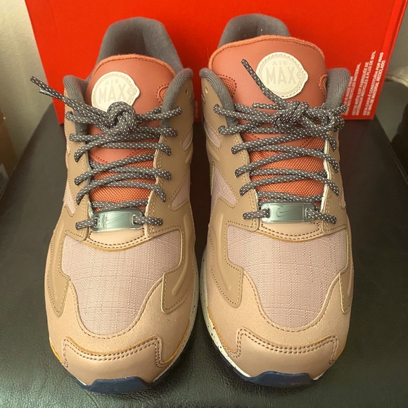 Nike Other - Air Max light 2 LX Desert Dust.